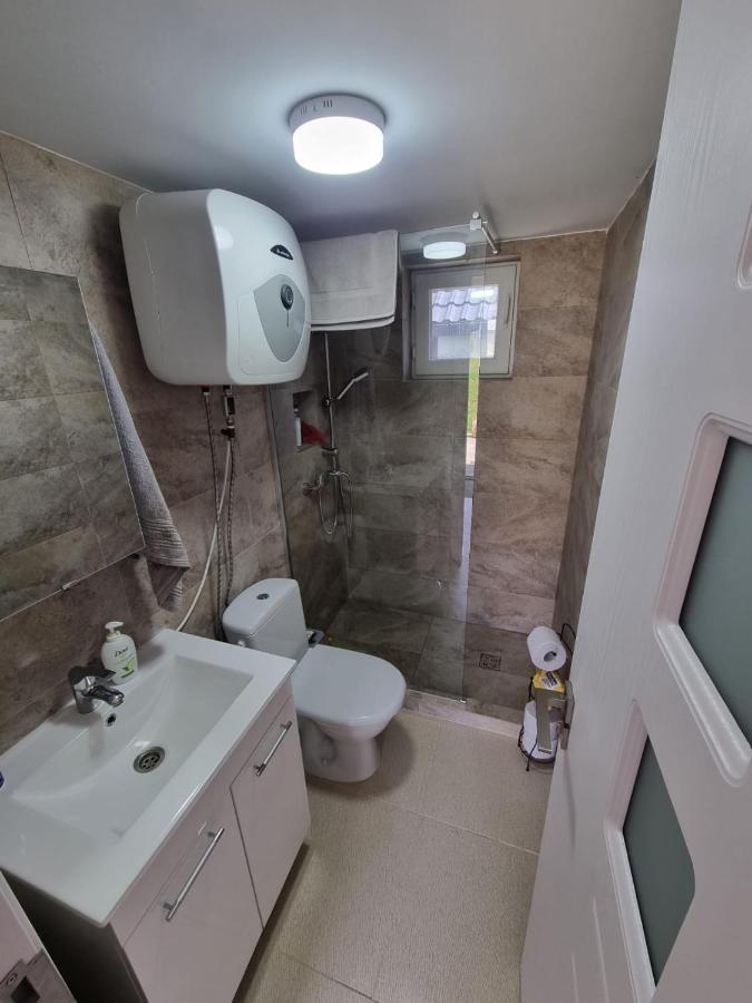 Casa Primitoare In Inima Naturii Si Padurii Rasca  Ngoại thất bức ảnh